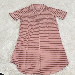 🦅 NWT Lates Button Up Dream Dress Nightgown